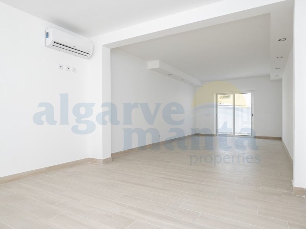Luxury Apartment for sale in Vila Real de Santo António, 550 000 €, Photo 4