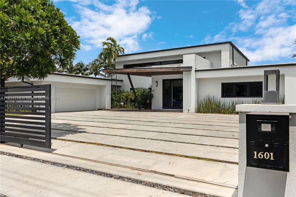 Luxury House for sale in Hollywood, 3 845 833 €, Photo 6