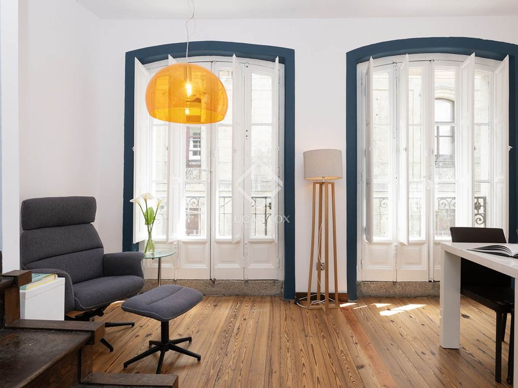 Luxury House for sale in Santiago de Compostela, 600 000 €, Photo 2