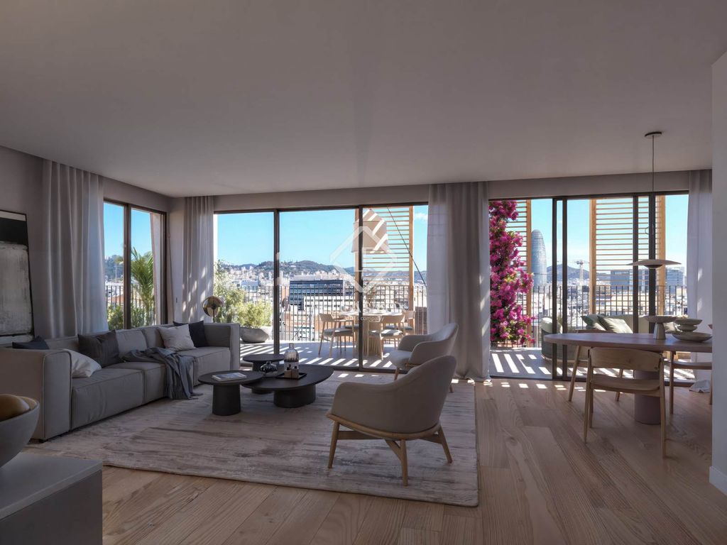 Luxury Apartment for sale in Barcelona, 1 010 000 €, Photo 5