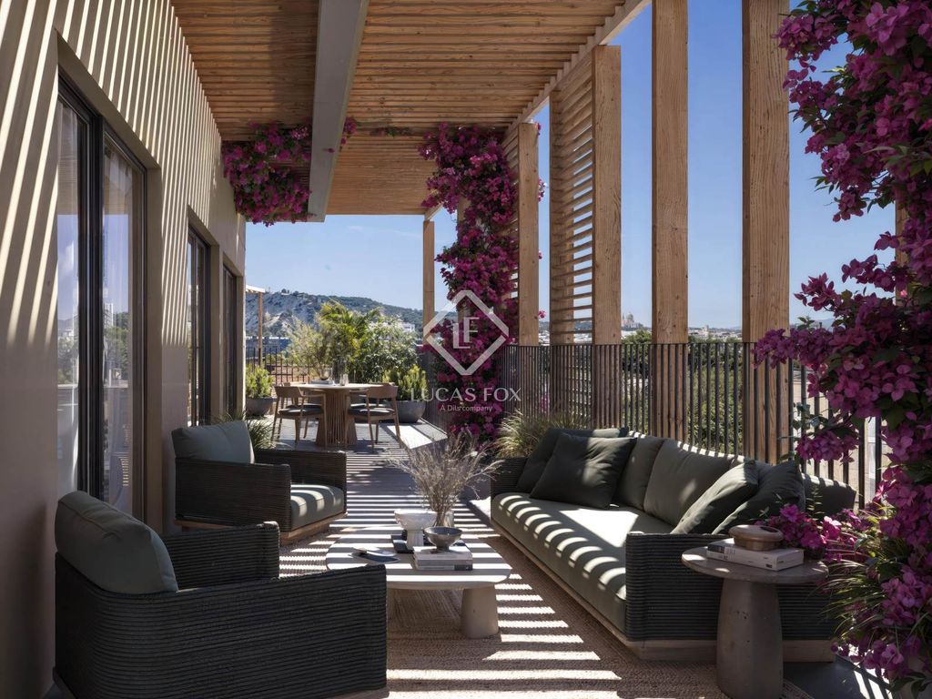 Luxury Apartment for sale in Barcelona, 1 010 000 €, Photo 6