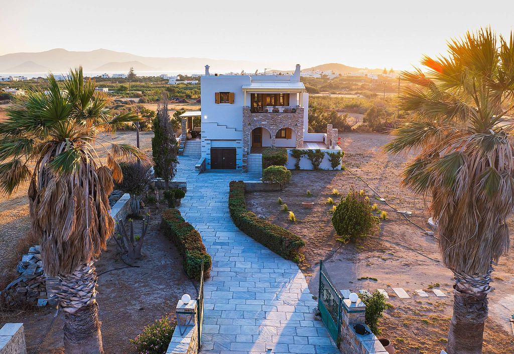 Maison de luxe à vendre à Náxos, 790 000 €, Photo 1