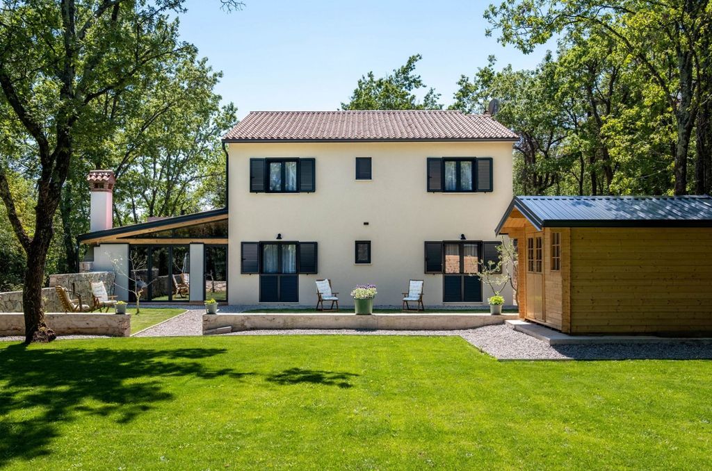 Maison de luxe à vendre à Labin, 650 000 €, Photo 7