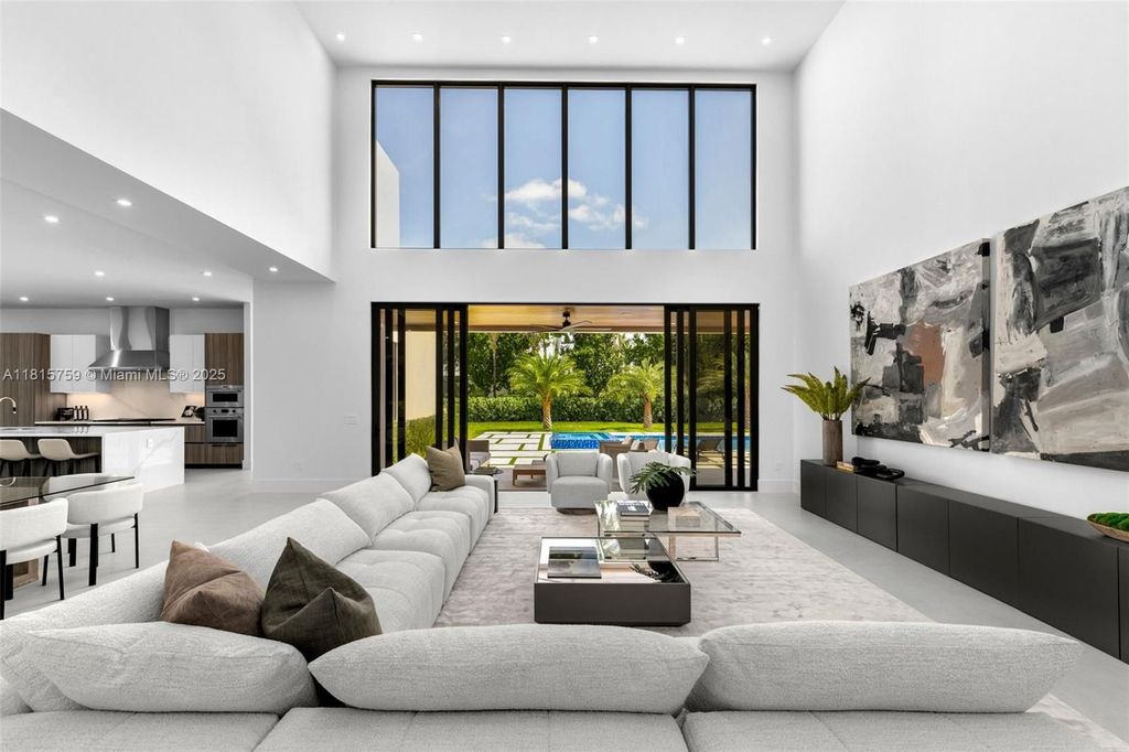 Luxury House for sale in Pinecrest, 6 863 266 €, Photo 2