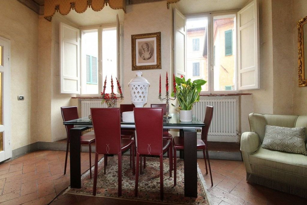 Luxury Apartment for sale in Siena, 630 000 €, Photo 3
