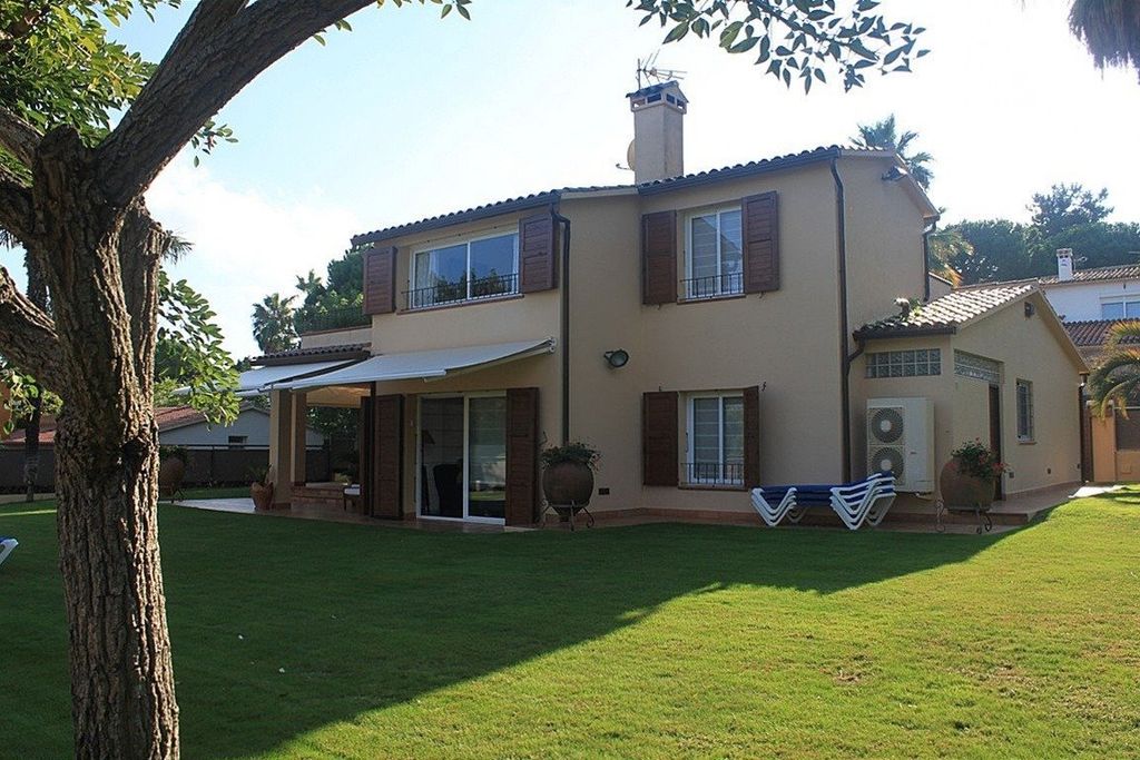 Maison de luxe à vendre à Blanes, 1 220 000 €, Photo 3