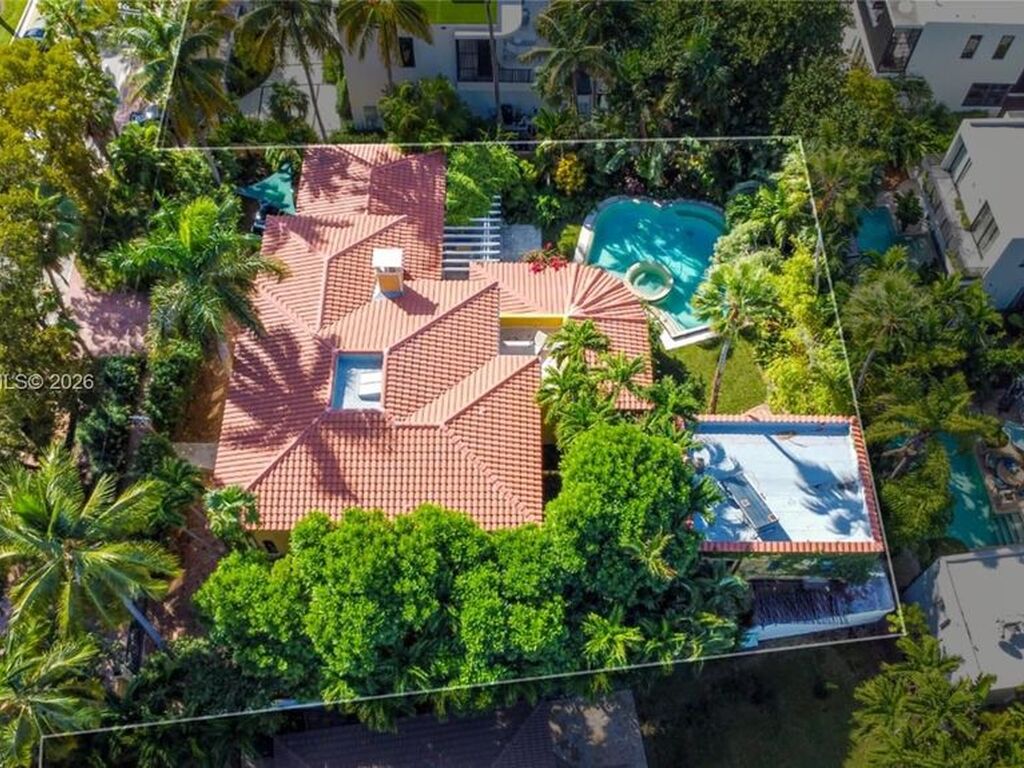 Maison de luxe à vendre à Miami Beach, 4 712 557 €, Photo 1