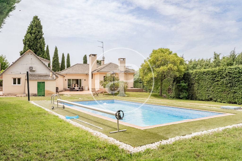 Maison de luxe à vendre à Boadilla Del Monte, 1 350 000 €, Photo 1