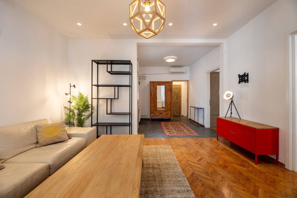 Maison de luxe à vendre à Athens, 700 000 €, Photo 2