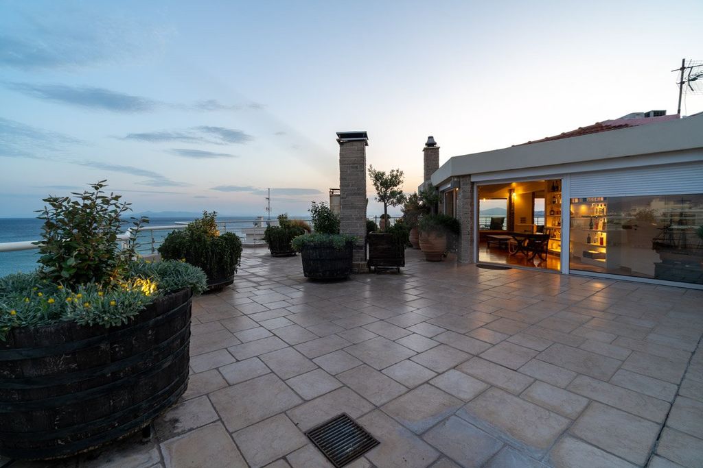 Luxury Apartment for sale in Palaió Fáliro, 1 150 000 €, Photo 1