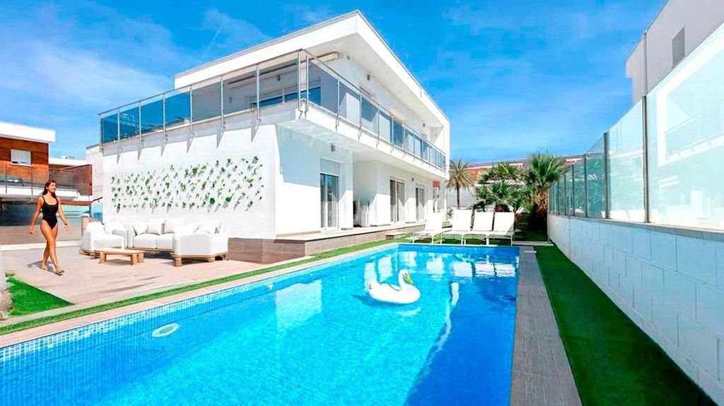 Maison de luxe à vendre à Gran Alacant, 690 000 €, Photo 1