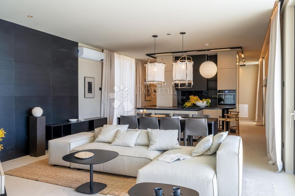 Maison de luxe à vendre à Porec, 1 190 000 €, Photo 7