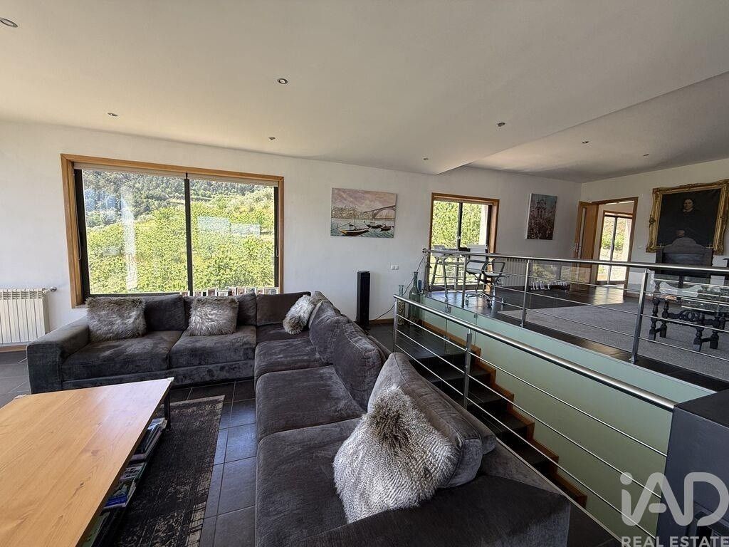 Maison de luxe à vendre à Cestaço, 1 500 000 €, Photo 7