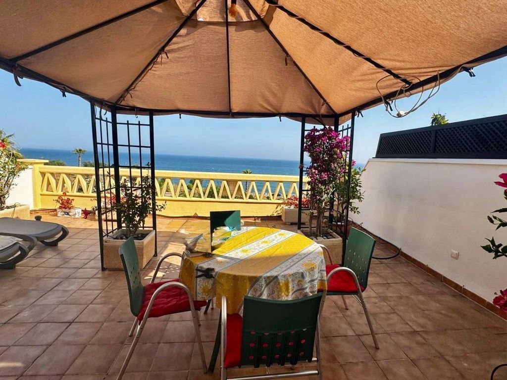 Luxury House for sale in Torrox, 490 000 €, Photo 1