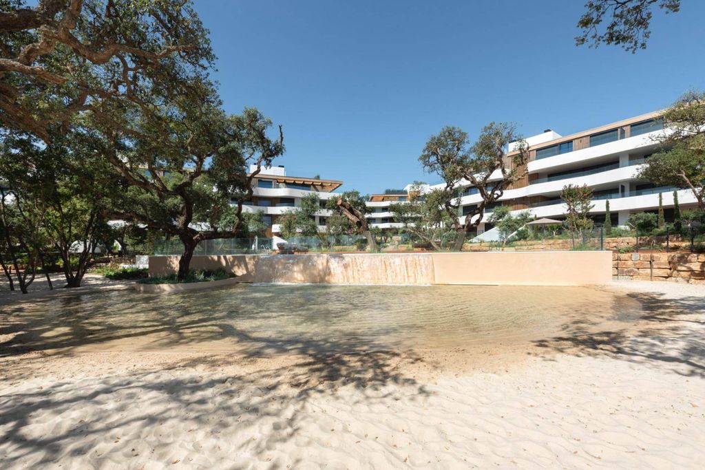 Luxury Apartment for sale in Sotogrande, 950 000 €, Photo 4