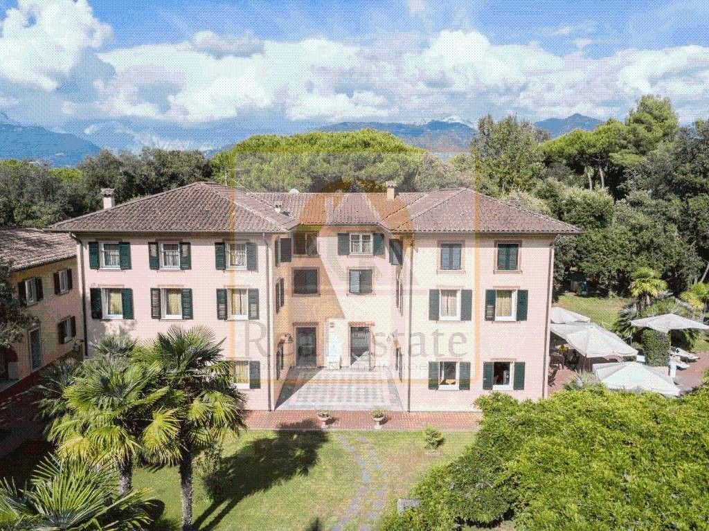 Luxury House for sale in Massa, 9 500 000 €, Photo 3