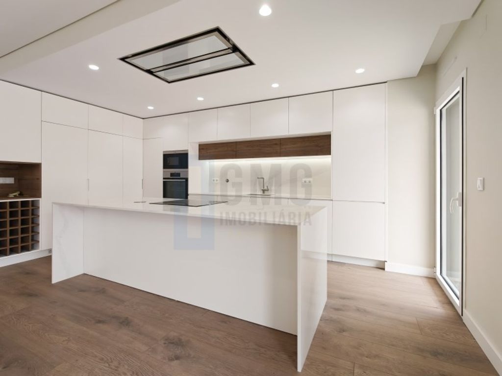 Luxury Apartment for sale in Odivelas, 895 000 €, Photo 5