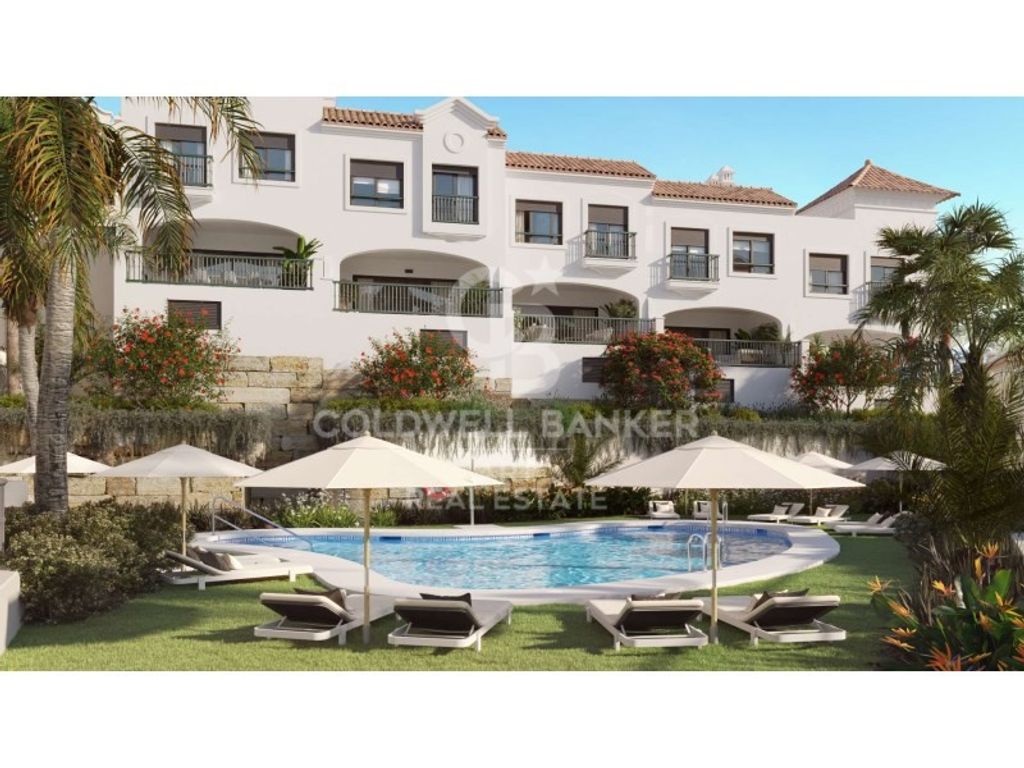 Maison de luxe à vendre à Estepona, 584 250 €, Photo 1