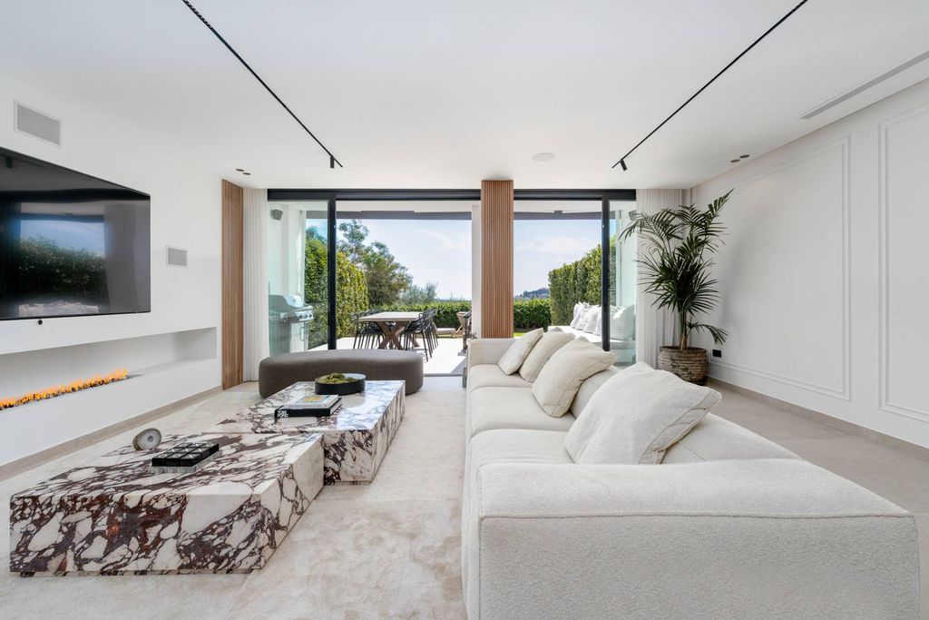 Maison de luxe à vendre à Benahavís, 1 495 000 €, Photo 2