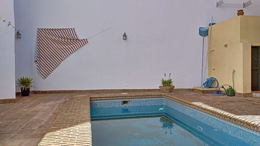 Luxury House for sale in Vélez-Málaga, 420 000 €, Photo 4