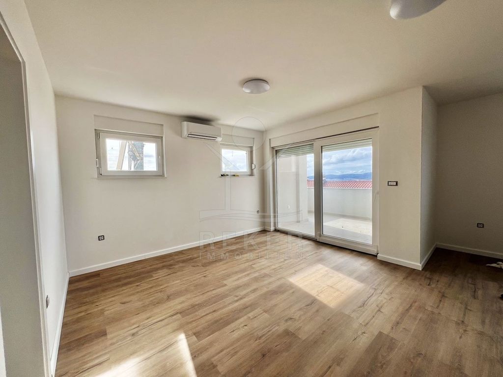 Appartement de luxe à vendre à Crikvenica, 384 900 €, Photo 6