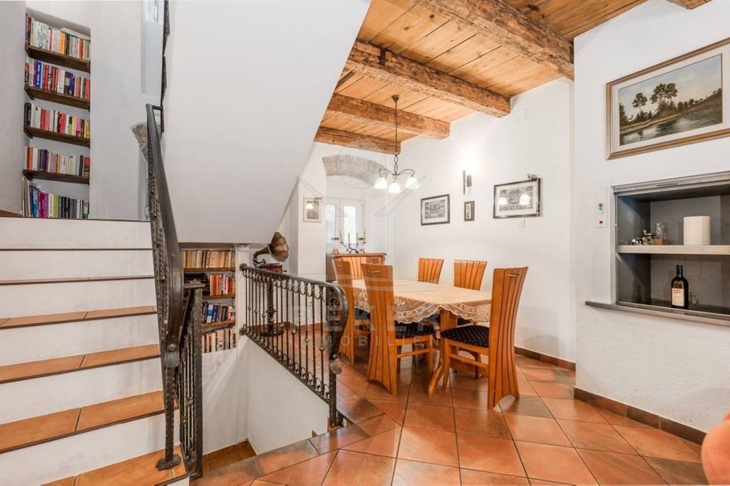 Maison de luxe à vendre à Bakar, 386 000 €, Photo 2