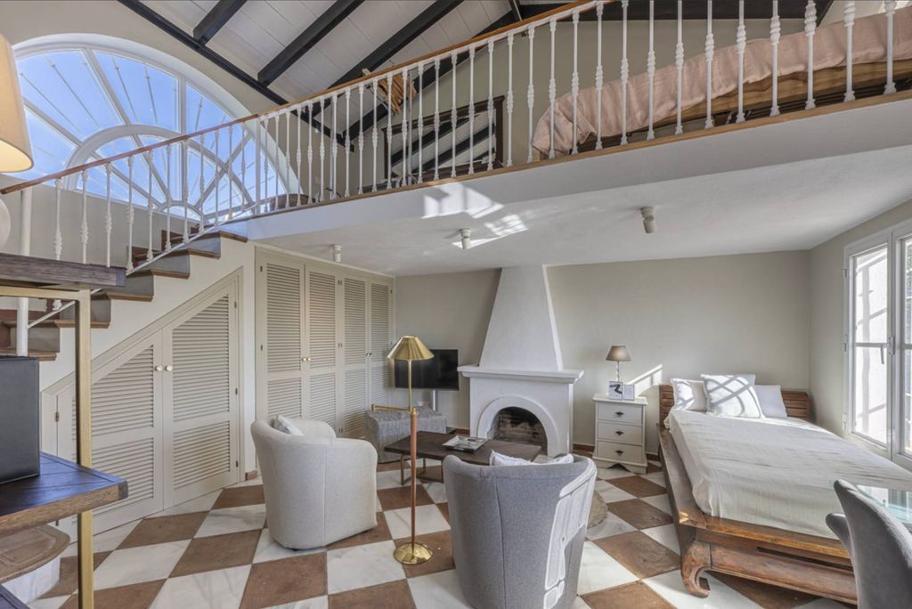 Luxury House for sale in San Pedro de Alcántara, 1 650 000 €, Photo 2