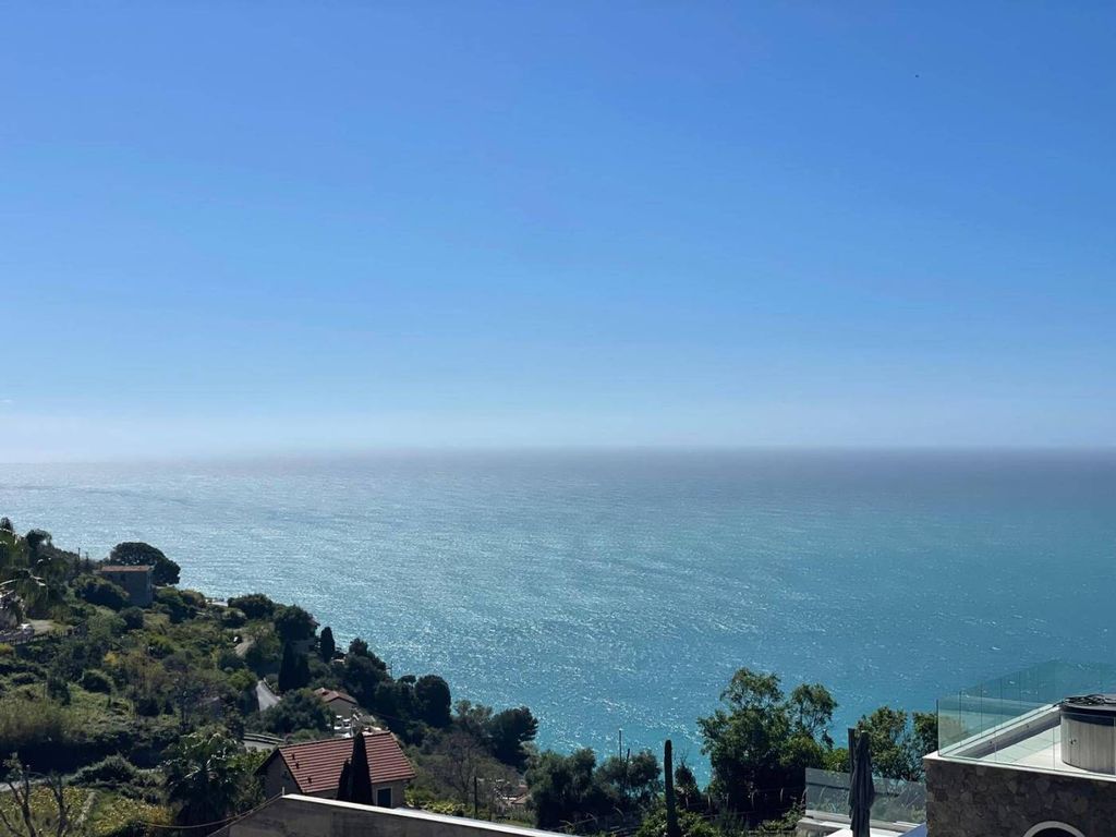 Maison de luxe à vendre à Ventimiglia, 680 000 €, Photo 2