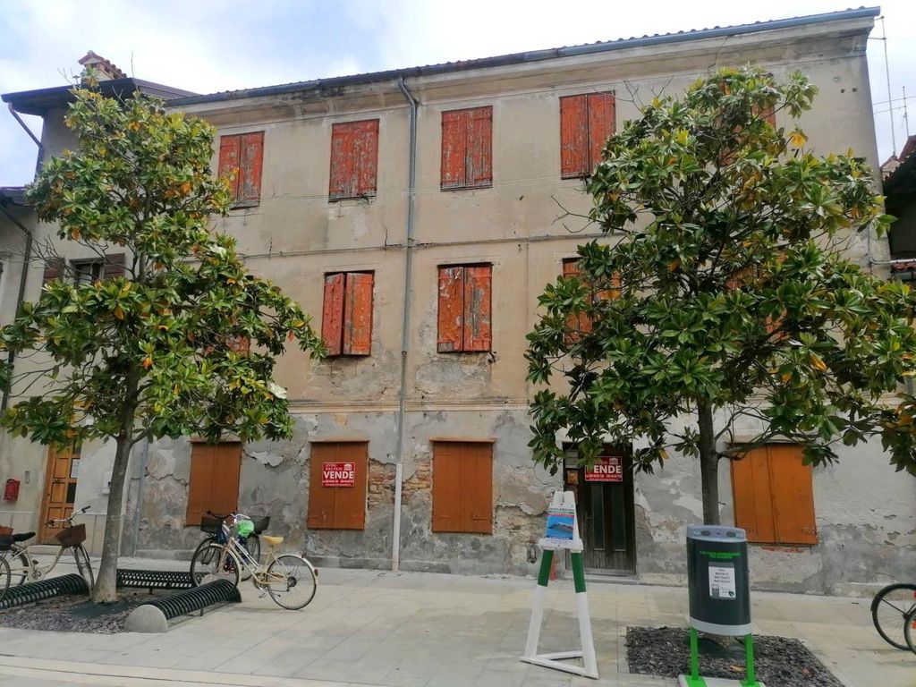 Luxury House for sale in Grado, 750 000 €, Photo 1