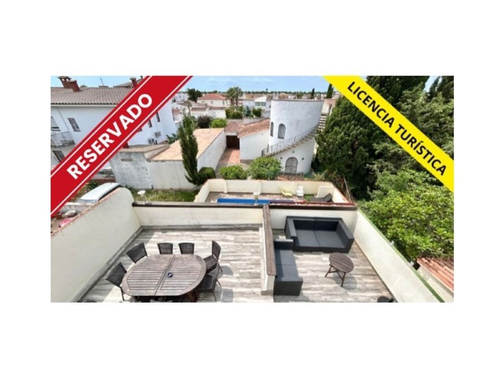 Luxury House for sale in Empuriabrava, 445 000 €, Photo 1