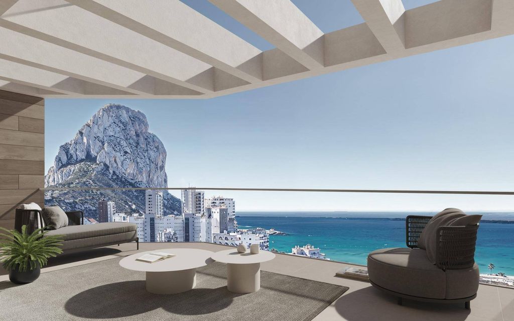 Luxury Apartment for sale in Calp, 476 000 €, Photo 1