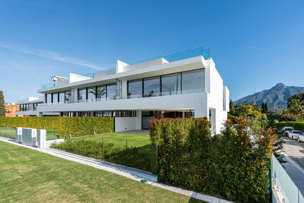 Luxury House for sale in Marbella, 5 950 000 €, Photo 5