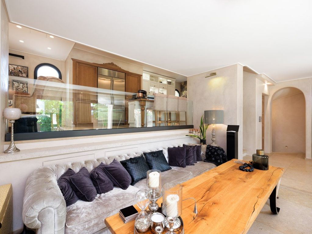 Maison de luxe à vendre à Vári, 1 830 000 €, Photo 5