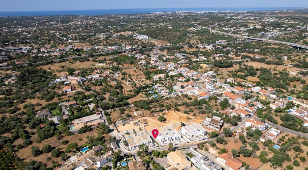 Luxury House for sale in Loulé, 1 180 000 €, Photo 1