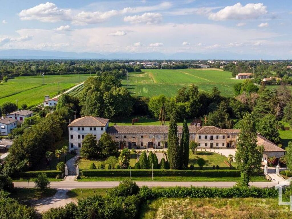 Luxury House for sale in Mogliano Veneto, 5 000 000 €, Photo 1