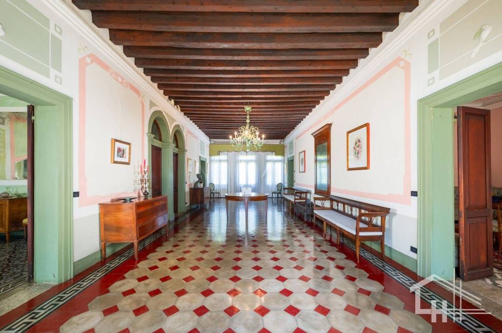 Luxury House for sale in Mogliano Veneto, 5 000 000 €, Photo 2