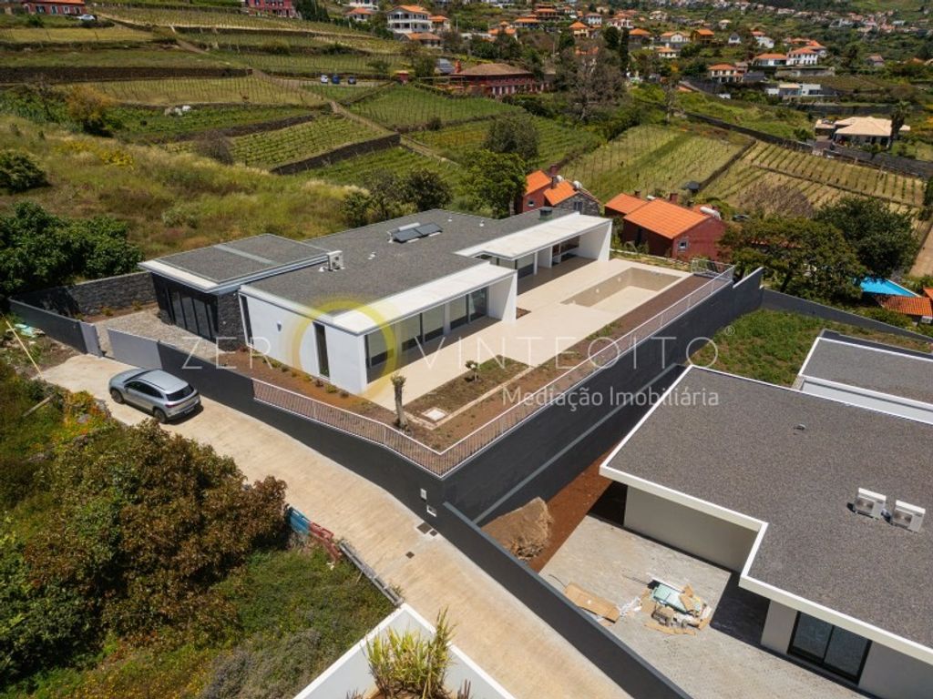 Luxury House for sale in Calheta, 1 980 000 €, Photo 4