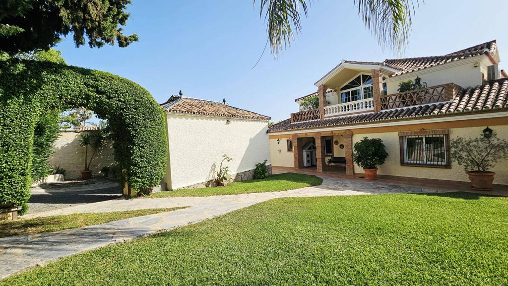 Maison de luxe à vendre à Marbella, 1 240 000 €, Photo 4