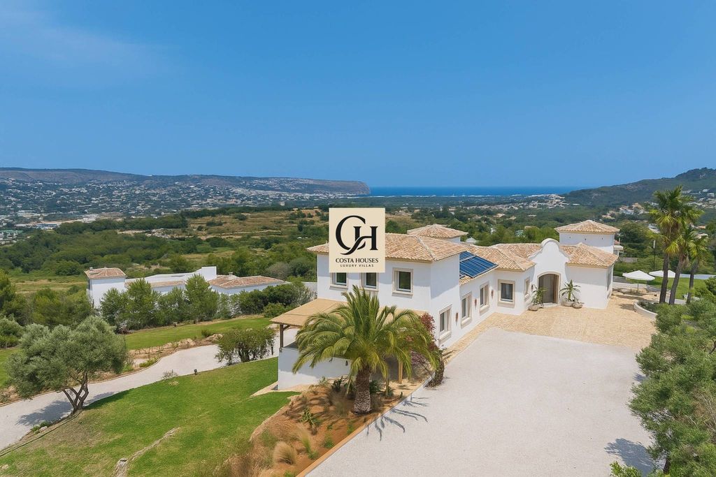 Luxury House for sale in Javea, 3 950 000 €, Photo 1