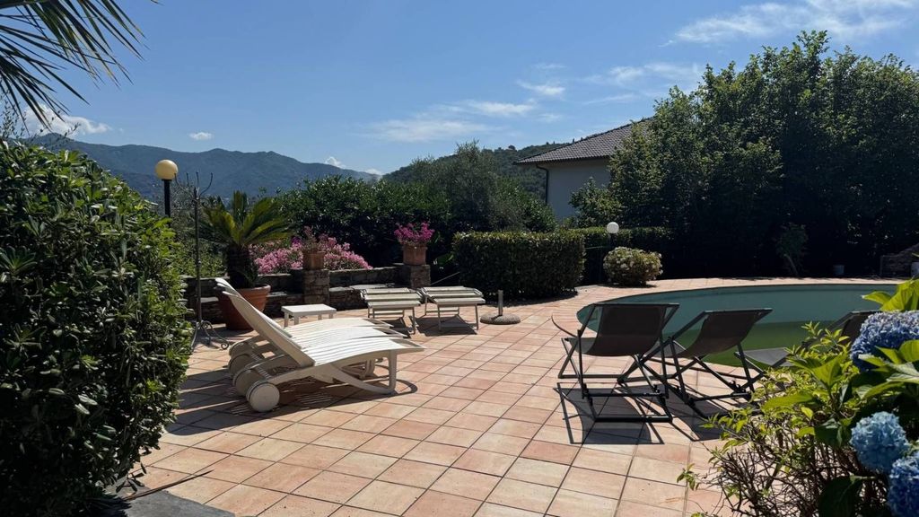 Maison de luxe à vendre à Rapallo, 1 400 000 €, Photo 1