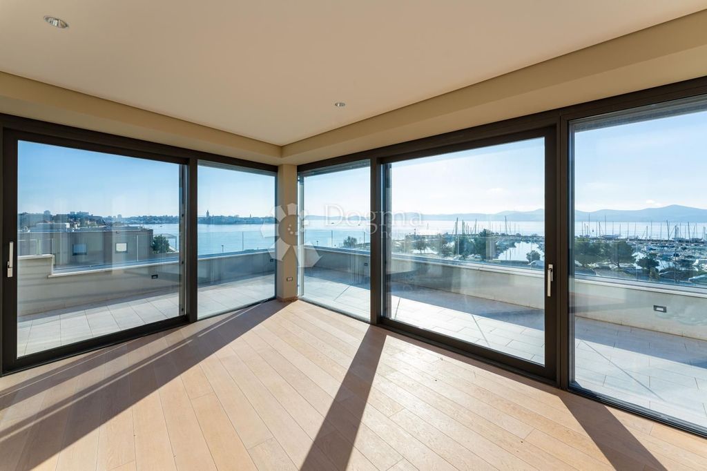 Luxury Apartment for sale in Zadar, 2 490 000 €, Photo 2
