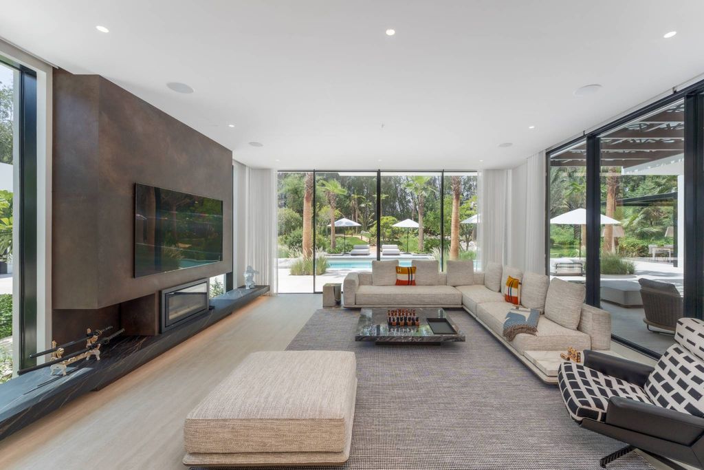 Luxury House for sale in Dubai, 22 205 973 €, Photo 3