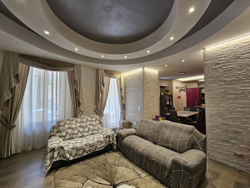 Luxury Apartment for sale in Siena, 1 000 000 €, Photo 1