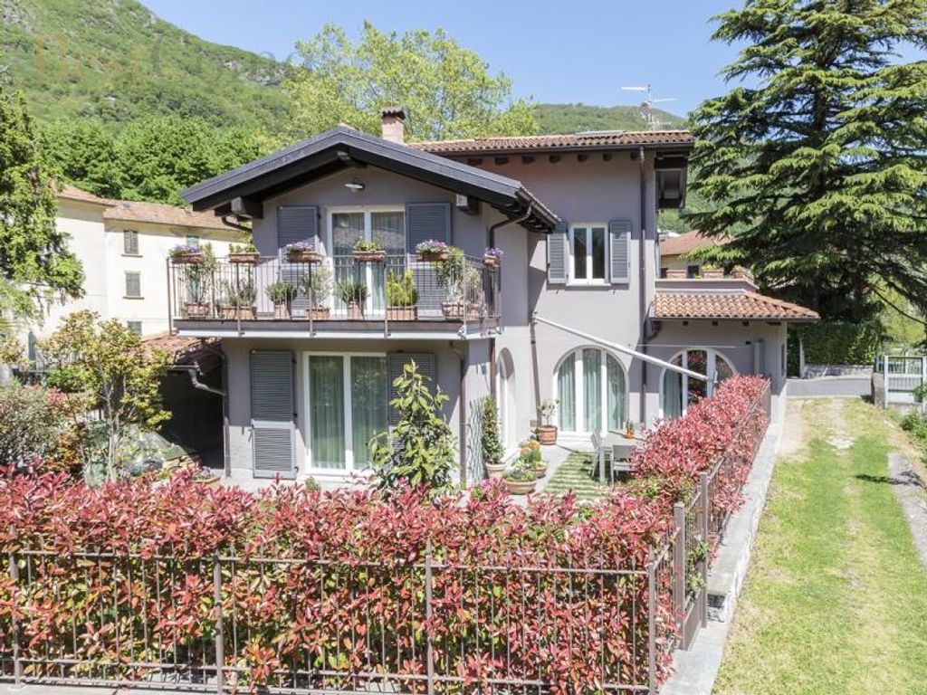 Maison de luxe à vendre à Porlezza, 950 000 €, Photo 2