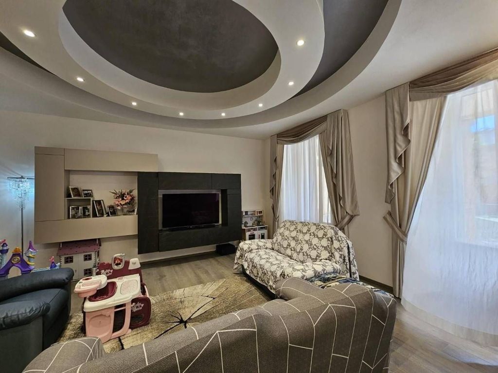 Luxury Apartment for sale in Siena, 1 000 000 €, Photo 7