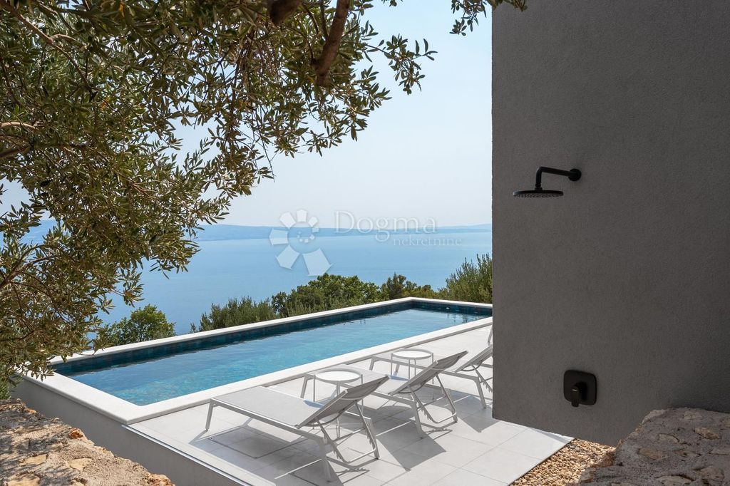 Luxury House for sale in Dugi Rat, 1 850 000 €, Photo 4
