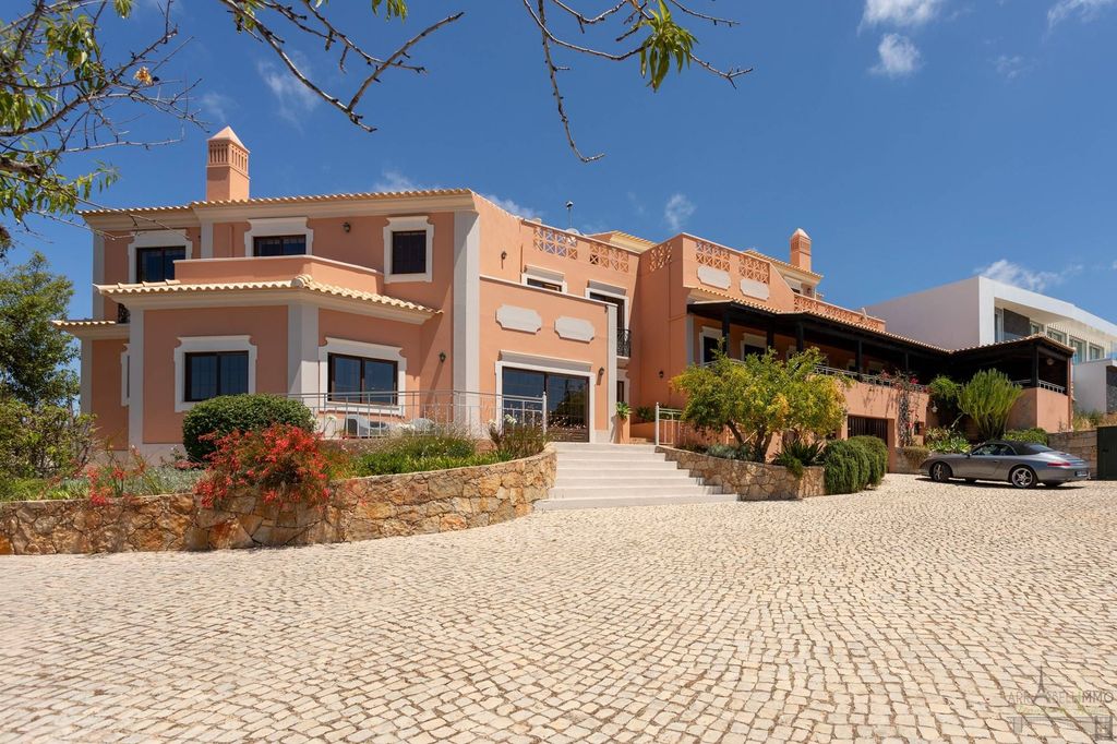Luxury House for sale in Santa Bárbara de Nexe, 1 300 000 €, Photo 5