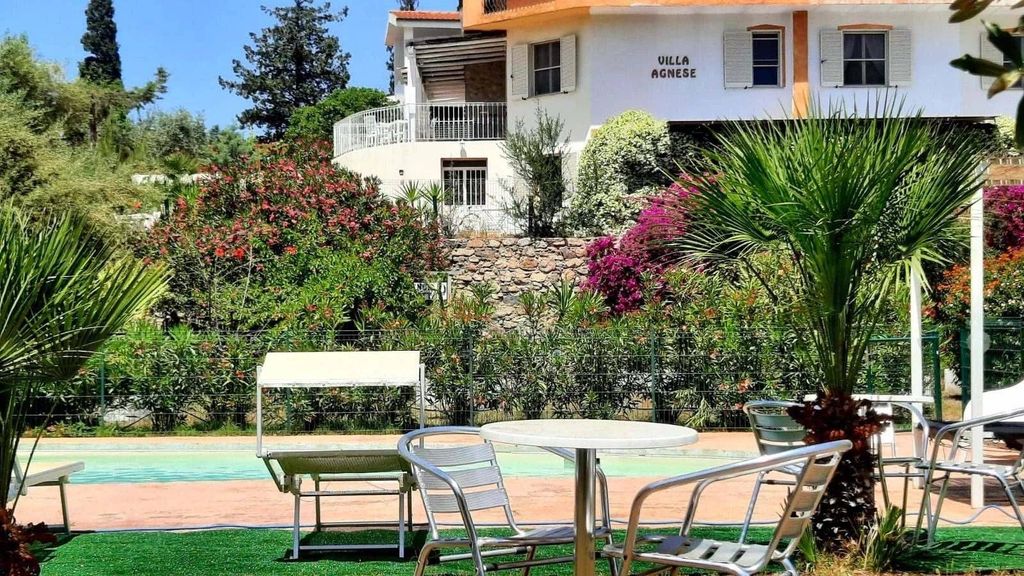 Luxury Apartment for sale in Badesi, 690 000 €, Photo 4