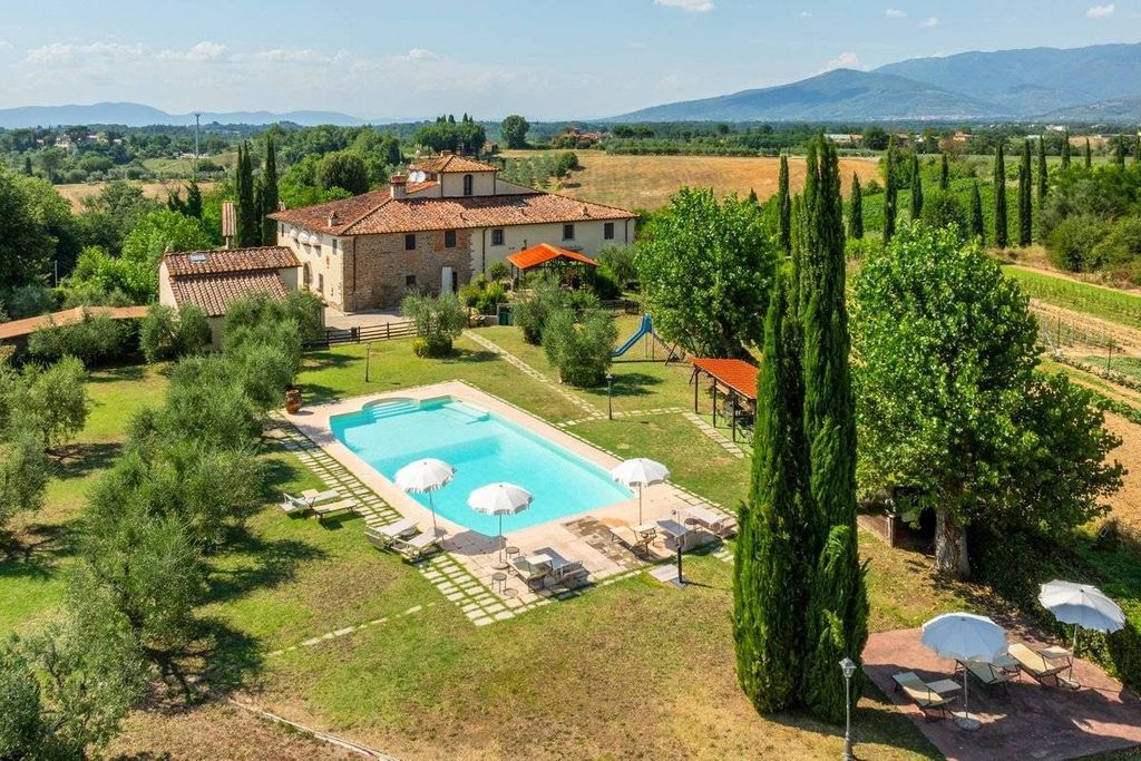 Luxury House for sale in Laterina, 1 970 000 €, Photo 1