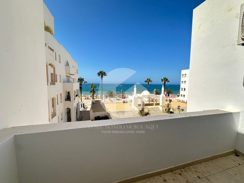 Luxury Apartment for sale in Loulé, 875 000 €, Photo 1